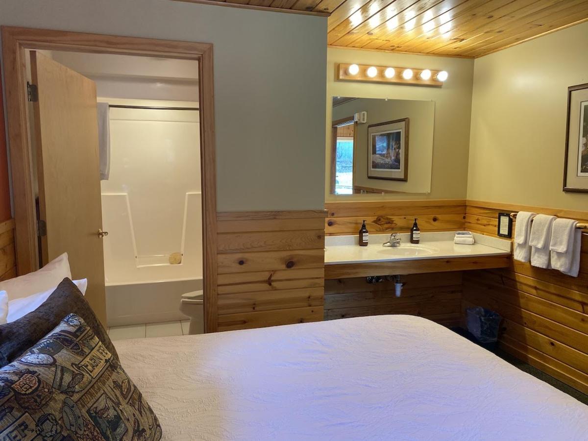 Gunflint Lodge Grand Marais Extérieur photo